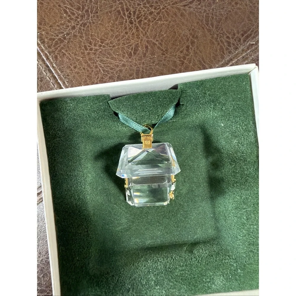 Vintage Swarovski Crystal Memories Gingerbread House Ornament 219872 Retired Box